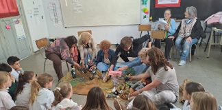 El PEAM llevó la leyenda de El Trébol a la Escuela Laprida